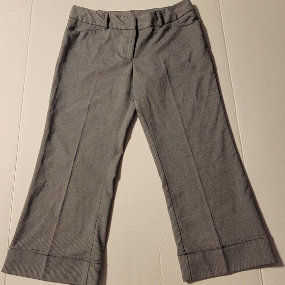 Tempted Capris Sz 7 Black And‎ White Check Pattern Cuffed Hem - Picture 1 of 10
